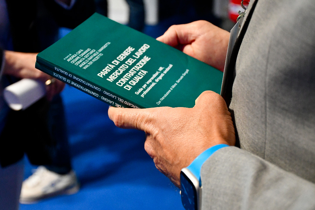 libro parità di genere
